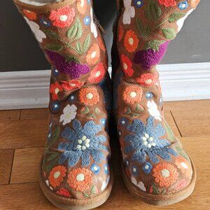 LIMITED EDITION UGG Australia Boot Style 5514 Women's Size 9-Excellent Condition